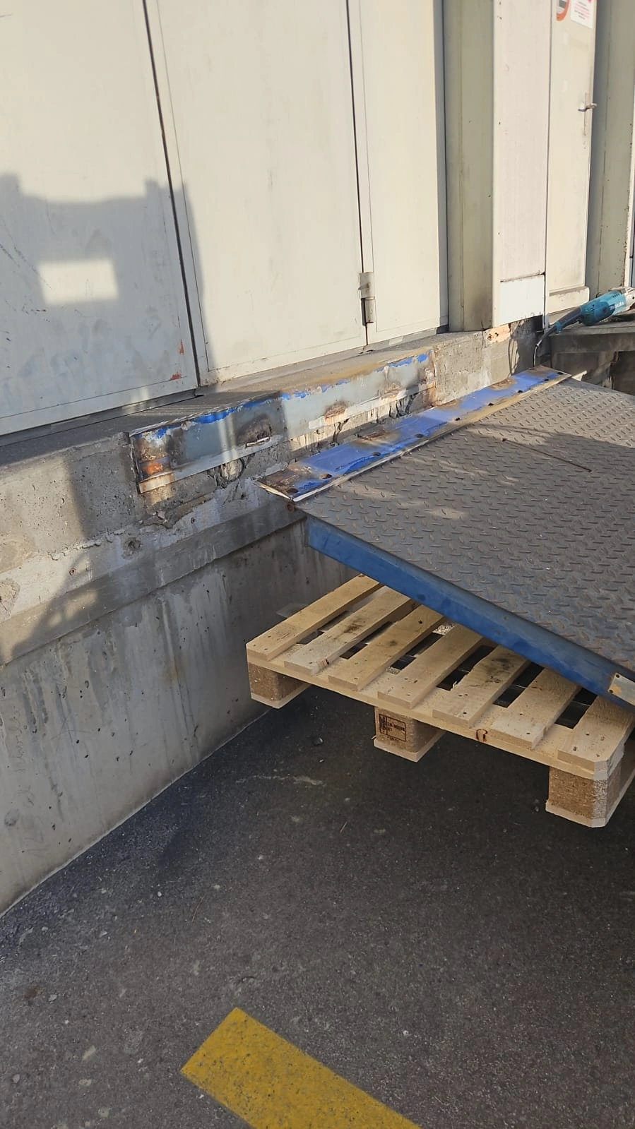 Grossangelegte Abbruch - 4